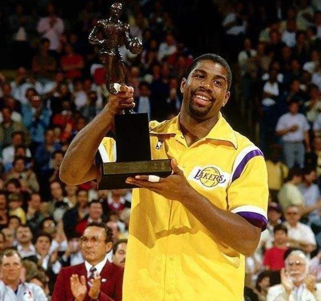 进入下半场 进入下半场